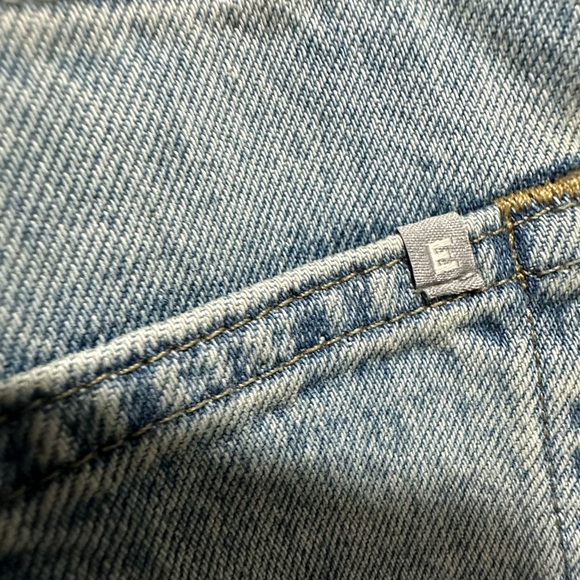 Everlane 90s way high jean factory paint splatter distressed 26 EUC - Picture 9 of 11